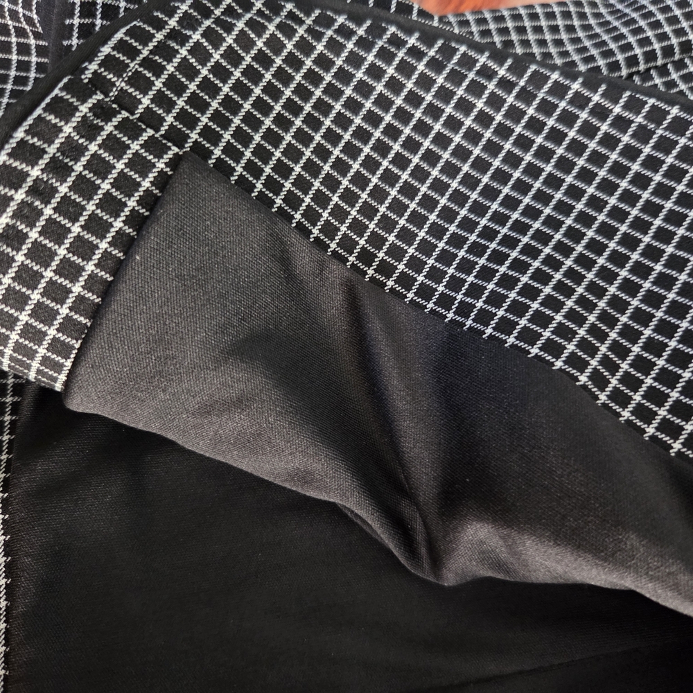 Cleo Black and White Houndstooth Blazer - Picture 10 of 10